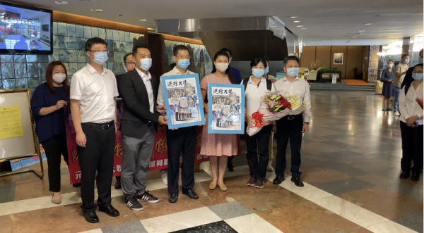 社区|164人内地核酸检测支援队抵港，香港市民热烈欢迎